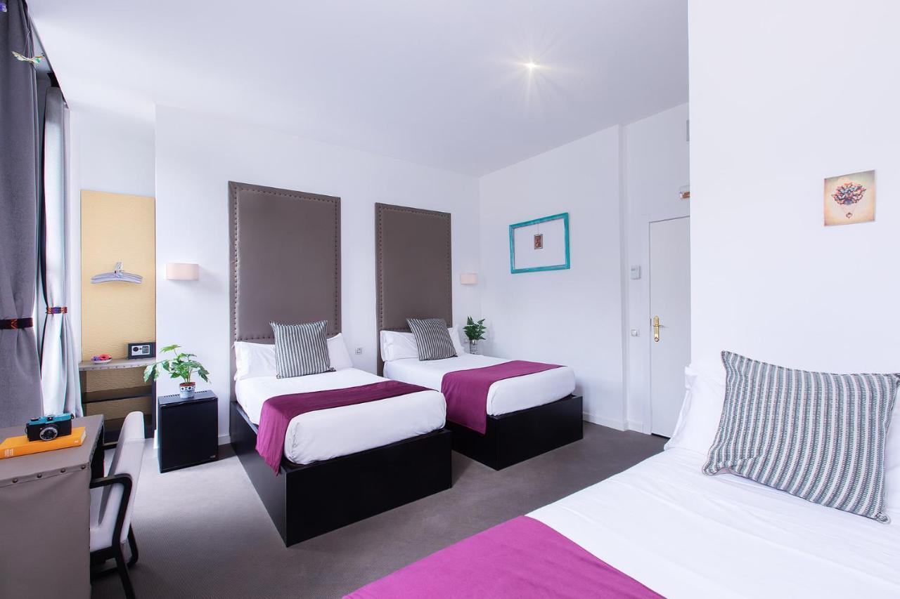 Amra Barcelona Caspe Hotel Exterior photo