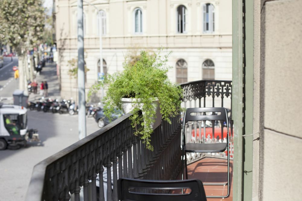 Amra Barcelona Caspe Hotel Exterior photo